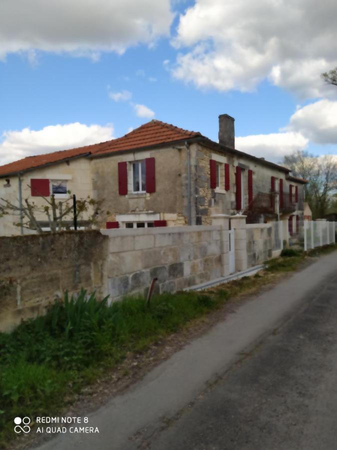 Chambre Privative Dans Ferme Renovee A 7Mn De Perigueux Champcevinel Экстерьер фото